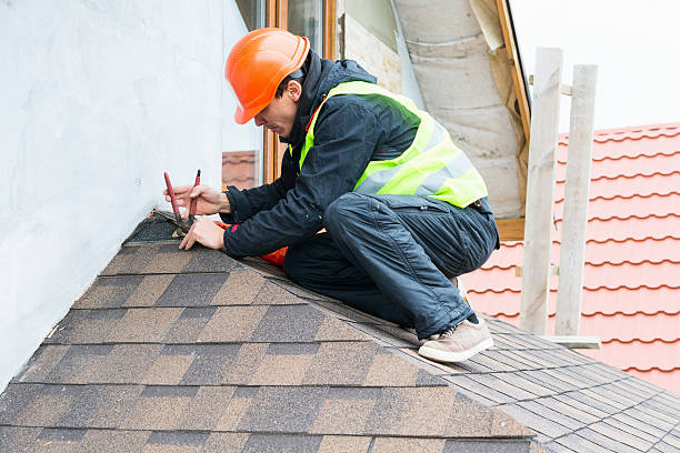 Best Flat Roof Repair Services  in Claremont, NC